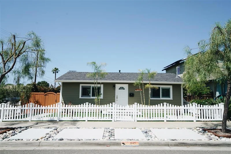 1045 Nevada Street, Oceanside, CA 92054