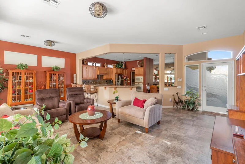 78749 Falsetto, Palm Desert, CA 92211