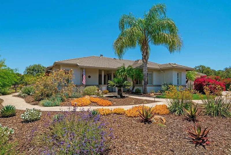 11513 Minneola Cir., Valley Center, CA 92082