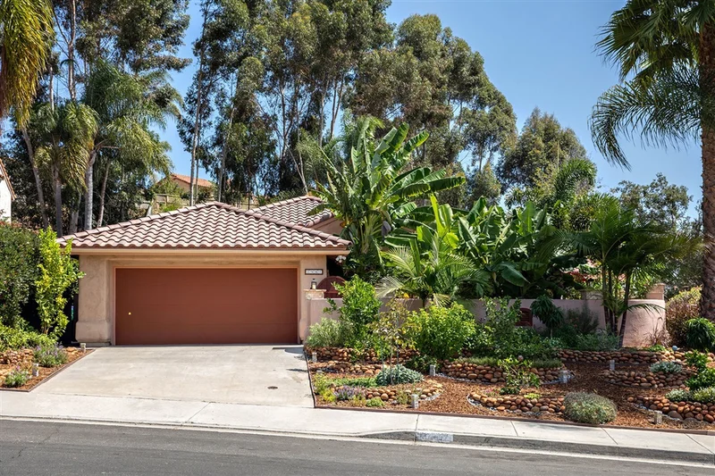 2941 Sombrosa St, Carlsbad, CA 92009