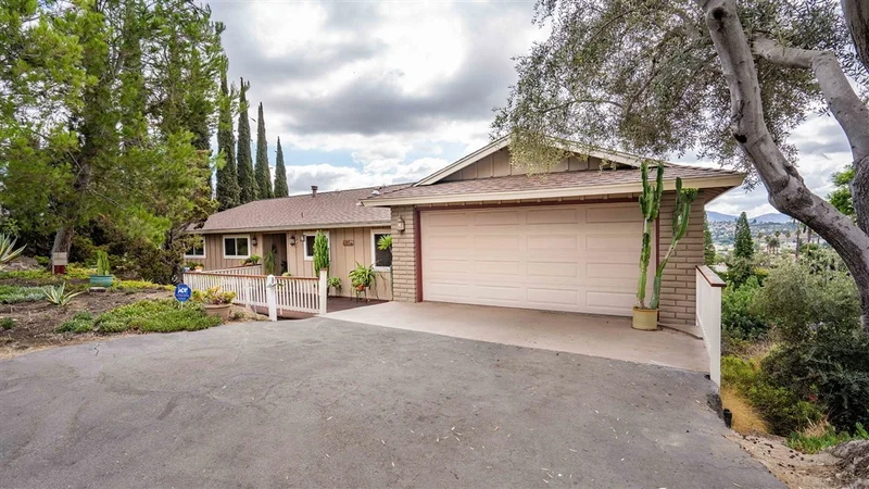 4265 Avenida Gregory, Spring Valley, CA 91977