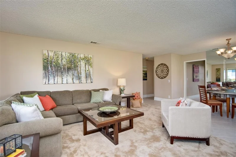 1044 Eider Way, Oceanside, CA 92057