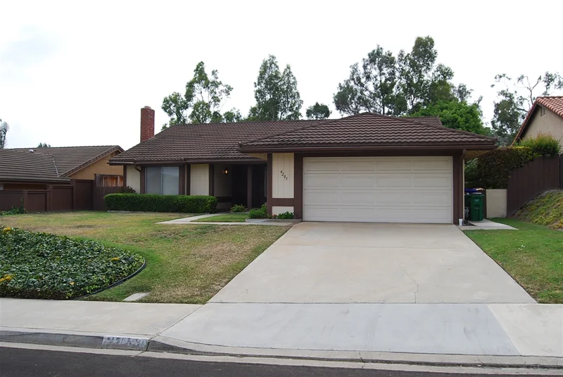 4205 Trieste Dr., Carlsbad, CA 92010