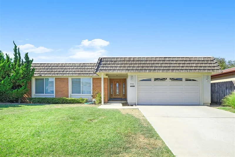 8948 Idyllwild Ln, San Diego, CA 92119
