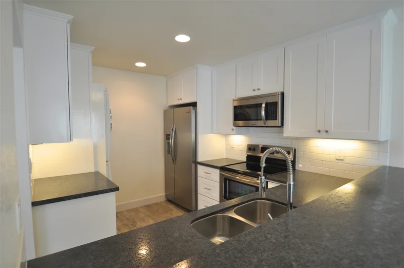 4235 Porte De Merano #103, San Diego, CA 92122