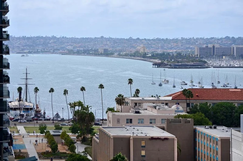 425 Beech #1355, San Diego, CA 92101