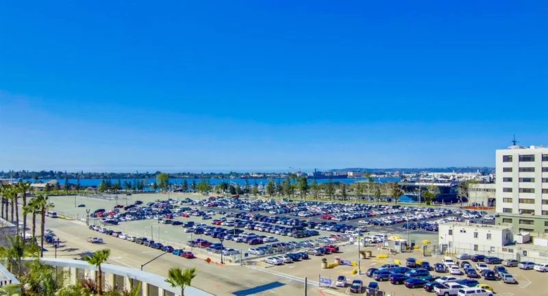 888 E St #703, San Diego, CA 92101