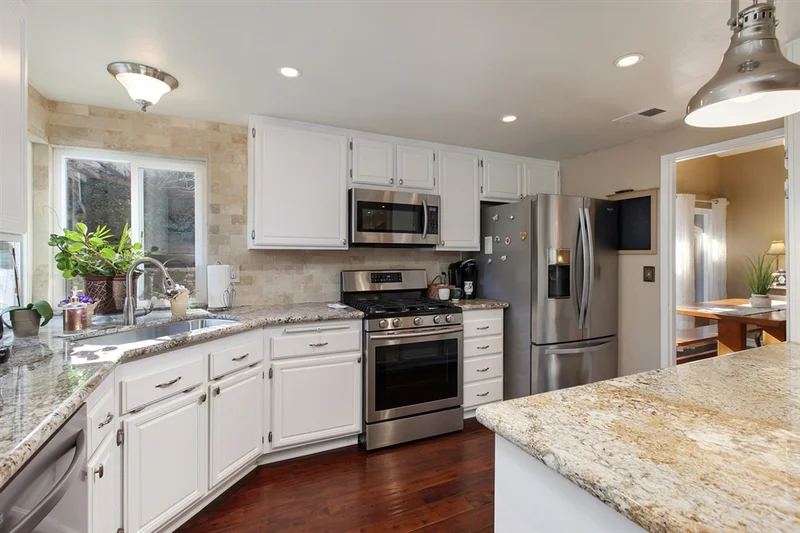 41720 Asteroid Way, Temecula, CA 92592