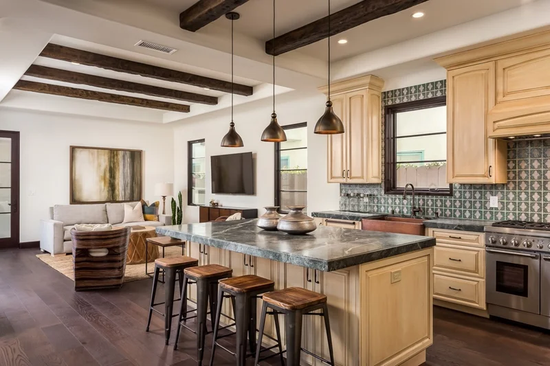 5554 Taft, La Jolla, CA 92037