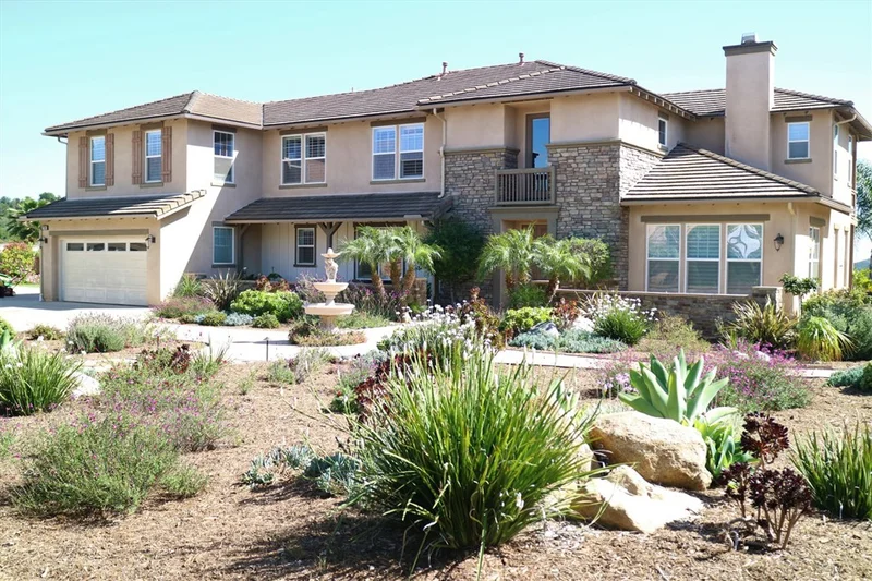27262 Sage Brush Trail, Valley Center, CA 92082