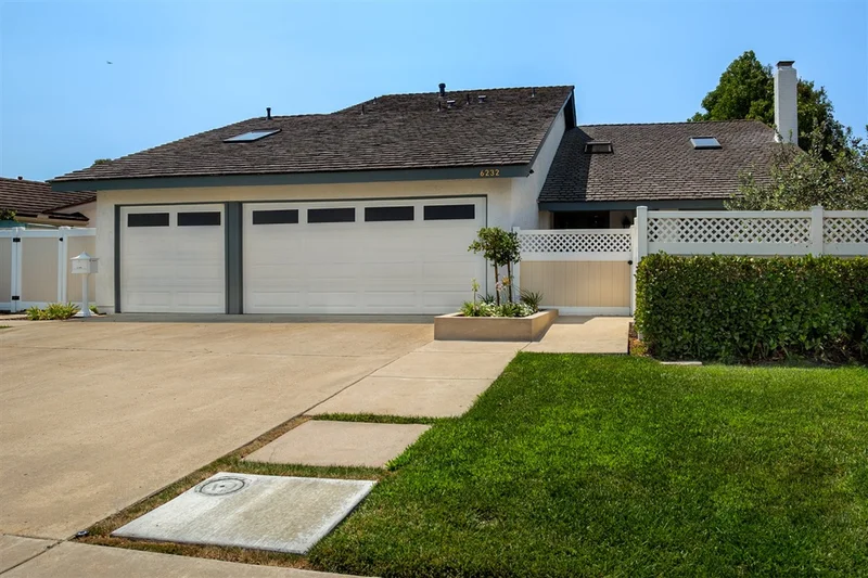 6232 Stresemann St, San Diego, CA 92122