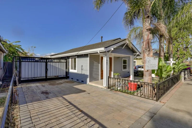 907 Harliss, San Jose, CA 95110
