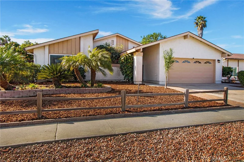 772 Granada, Vista, CA 92083