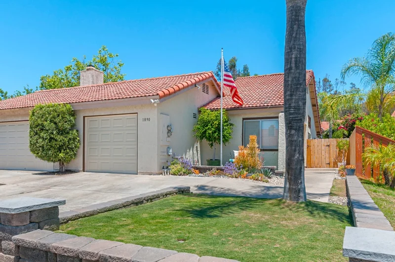 1890 Hilton Head Rd, El Cajon, CA 92019