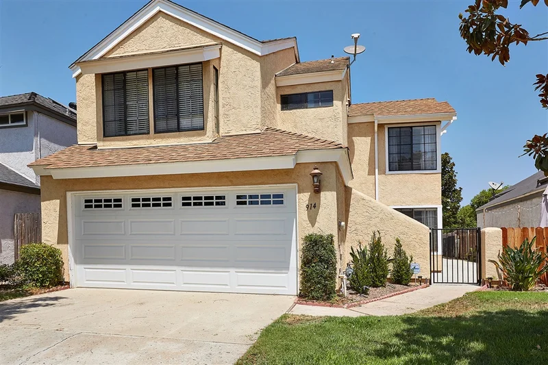 914 Sendero Ave, Escondido, CA 92026