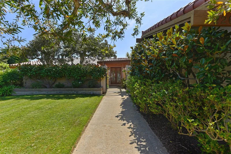 2261 Via Anita, La Jolla, CA 92037