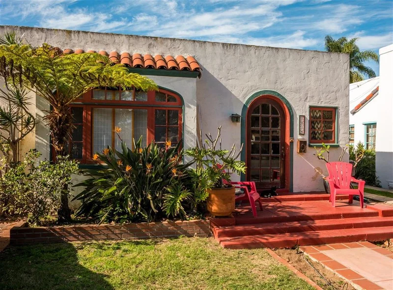 1034 Encino Row, Coronado, CA 92118