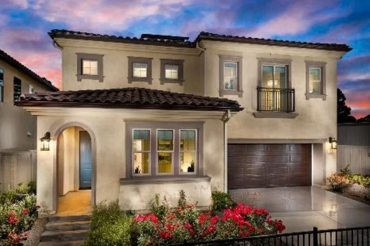 1023 Sea Glass Way, San Diego, CA 92154