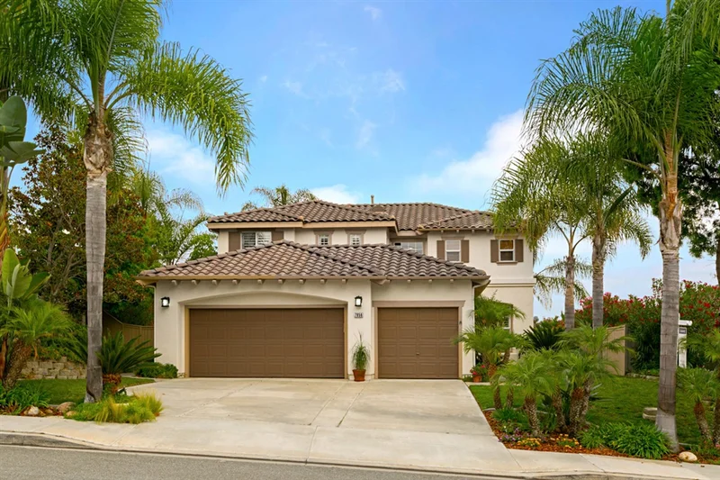 7856 Paseo Tulipero, Carlsbad, CA 92009