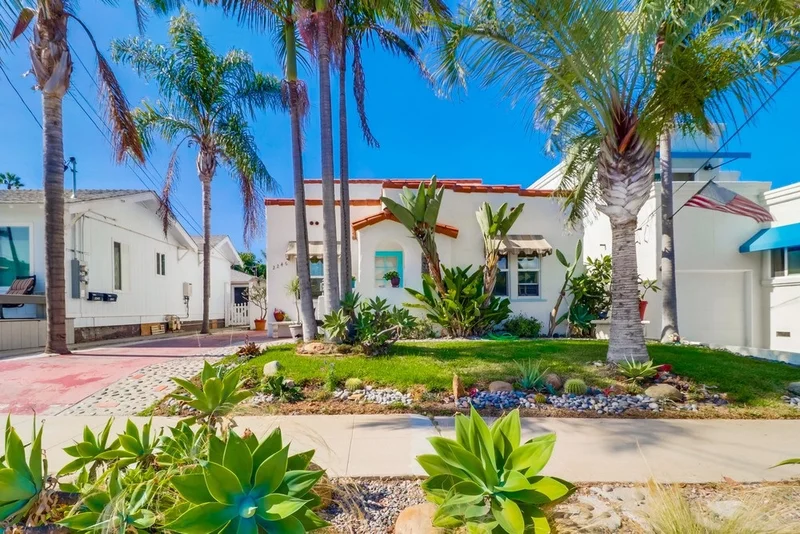 2246 Bolinas, San Diego, CA 92107