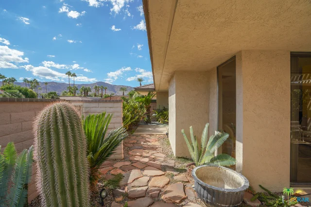 19 Cornell, Rancho Mirage, CA 92270
