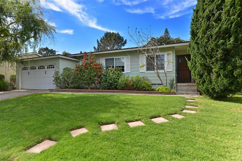 546 Catalina Boulevard, San Diego, CA 92106