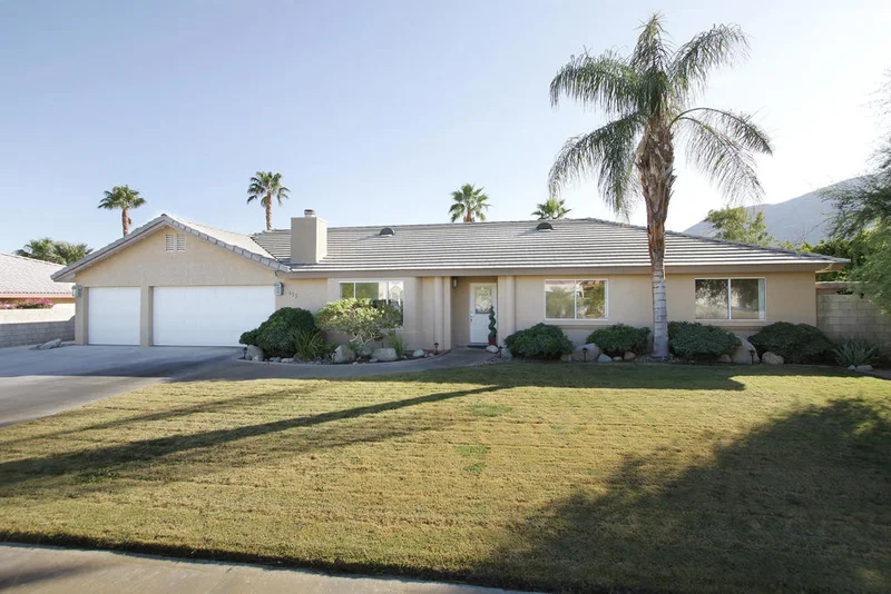 419 Santa Catalina, Palm Springs, CA 92262