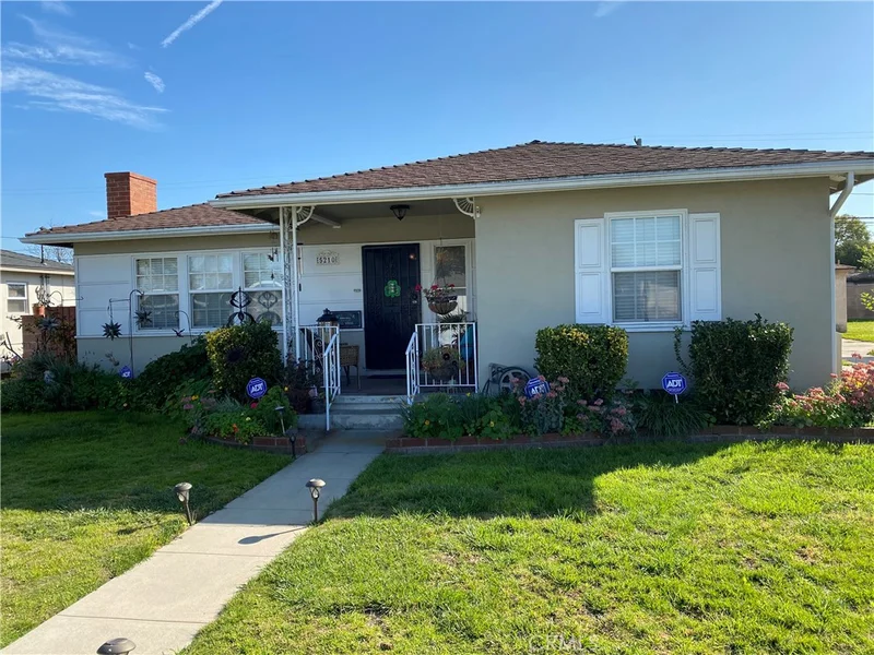5210 Patterson, Long Beach, CA 90815