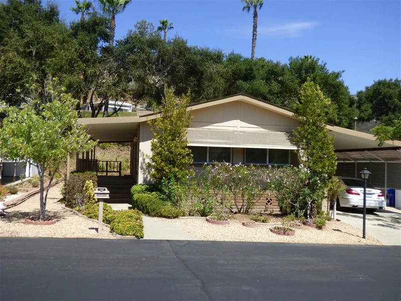8975 Lawrence Welk Dr #114, Escondido, CA 92026