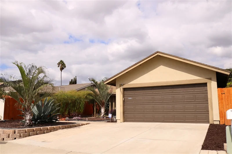 9066 Three Seasons Rd, San Diego, CA 92126