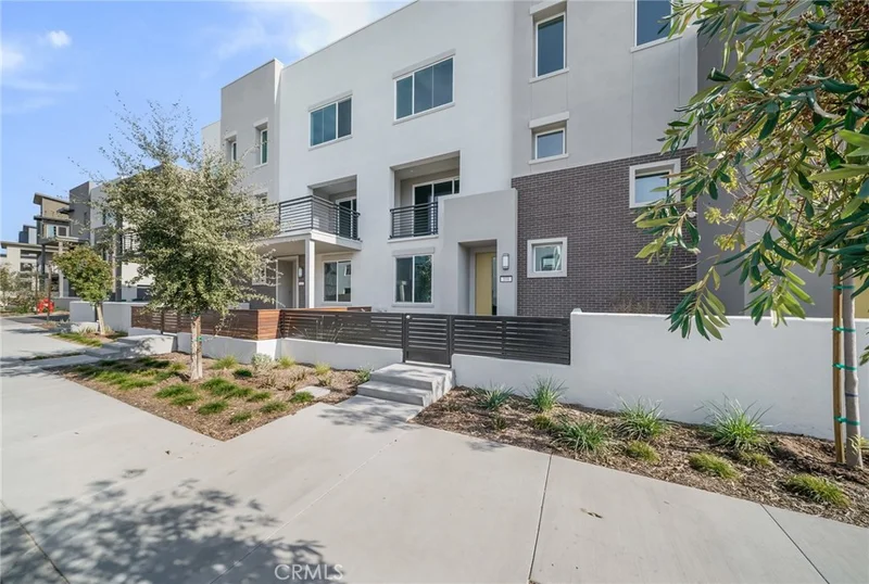 123 Allusion, Irvine, CA 92618