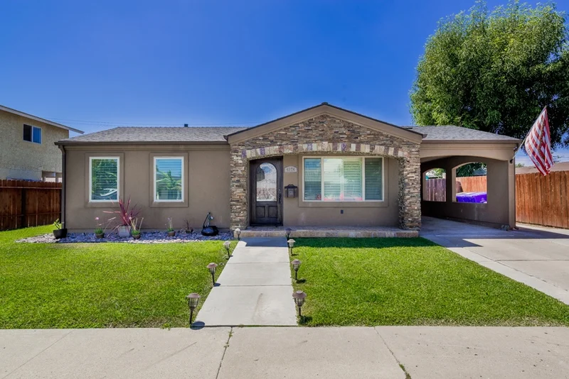 4574 Gila Avenue, San Diego, CA 92117