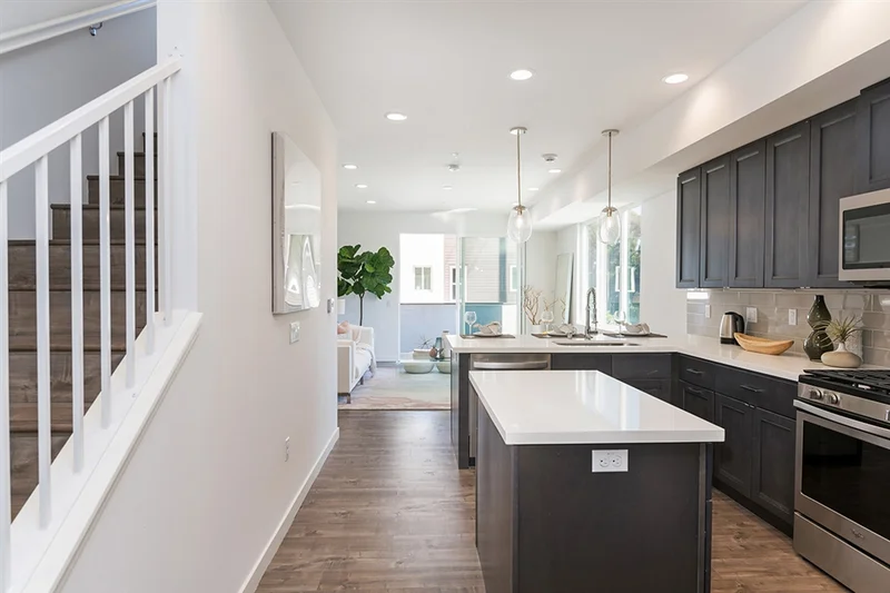 4100 Voltaire St #27, San Diego, CA 92107