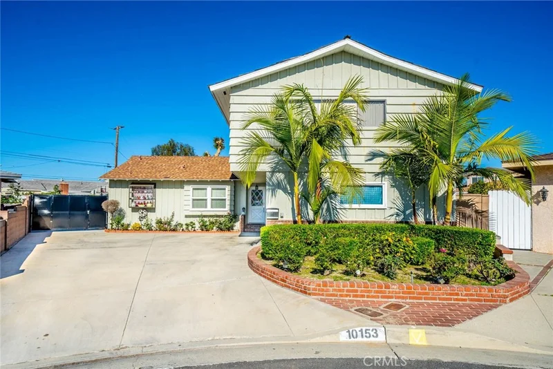 10153 Hegel, Bellflower, CA 90706