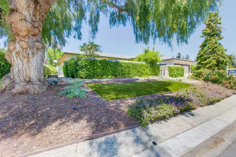 1245 Ridgemark, Hollister, CA 95023
