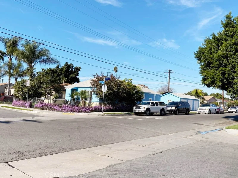 4627 Linsley, Compton, CA 90221