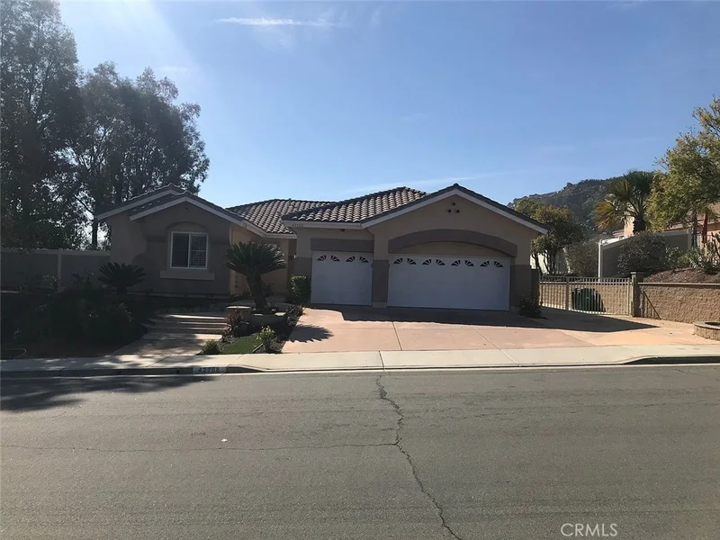 42768 Trail Blaze Pass, Murrieta, CA 92562