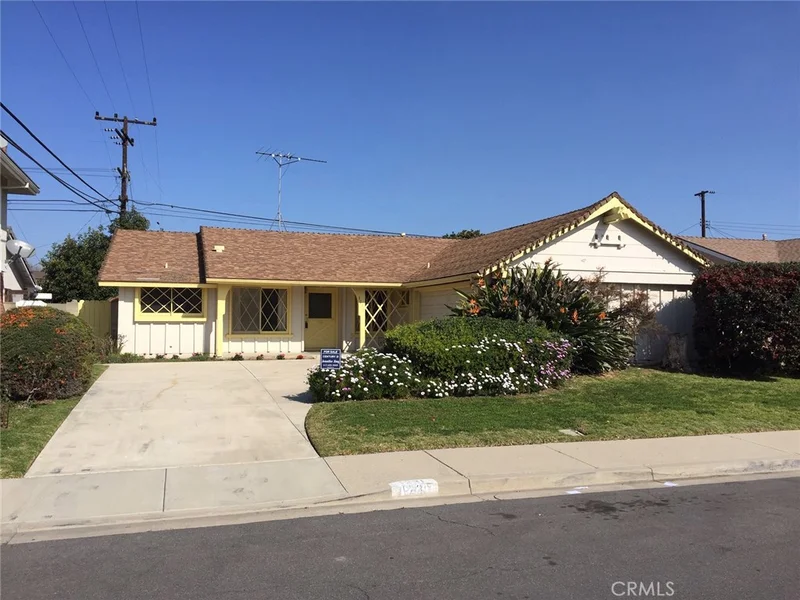 1231 Camellia, Oxnard, CA 93036
