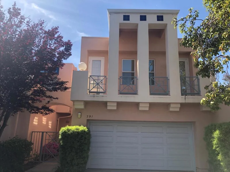791 Lakeshore, Redwood City, CA 94065