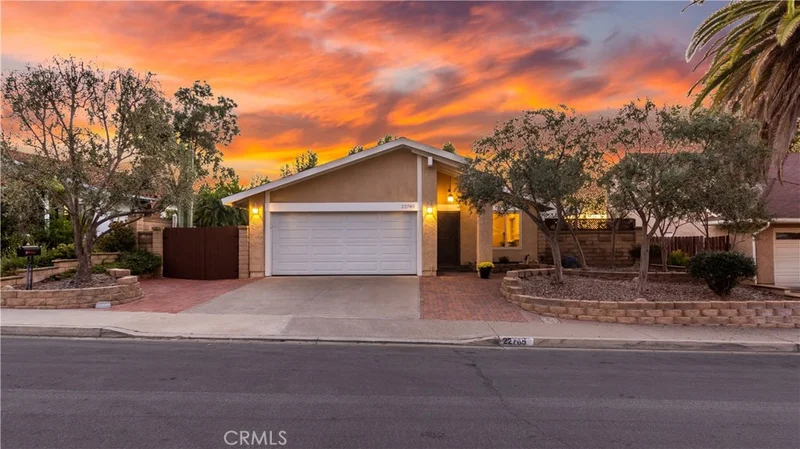 22785 Via Octavo, Mission Viejo, CA 92691