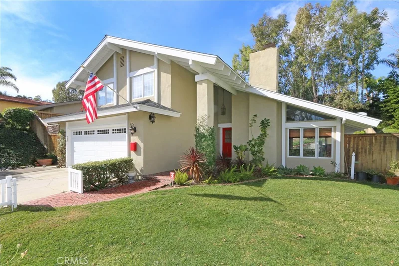 29401 Thackery, Laguna Niguel, CA 92677