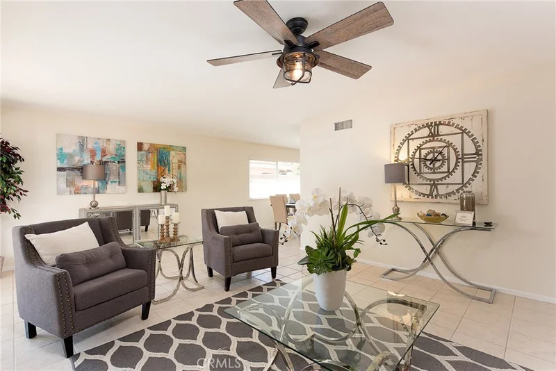 4112 West, Fullerton, CA 92833