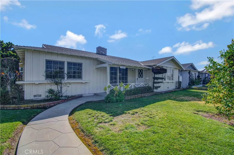 10342 Chaney, Downey, CA 90241