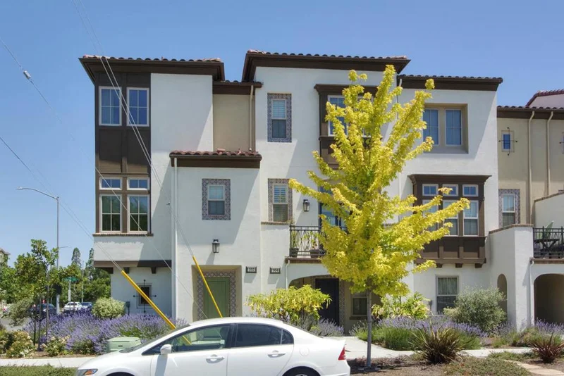 102 Evandale, Mountain View, CA 94043