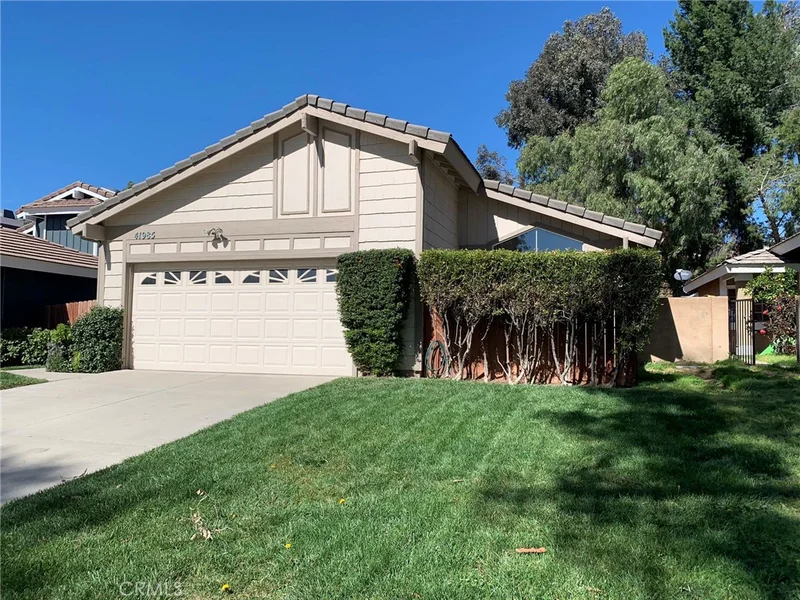 41985 Kaffirboom, Temecula, CA 92591