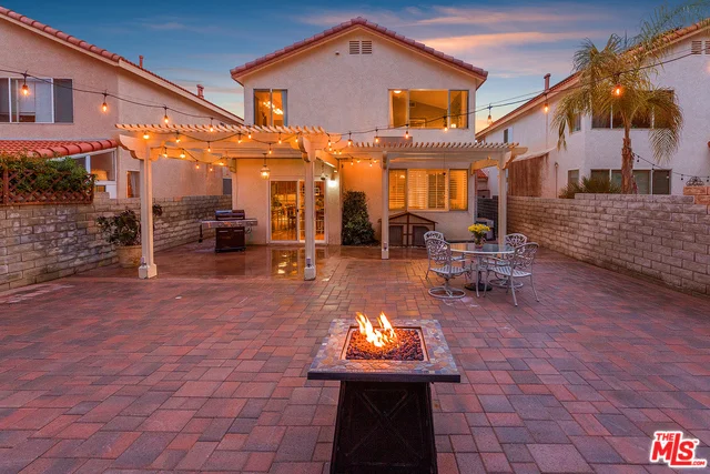 26030 Sandburg, Stevenson Ranch, CA 91381