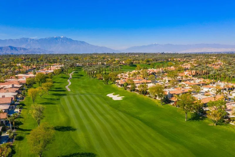 413 Desert Holly, Palm Desert, CA 92211