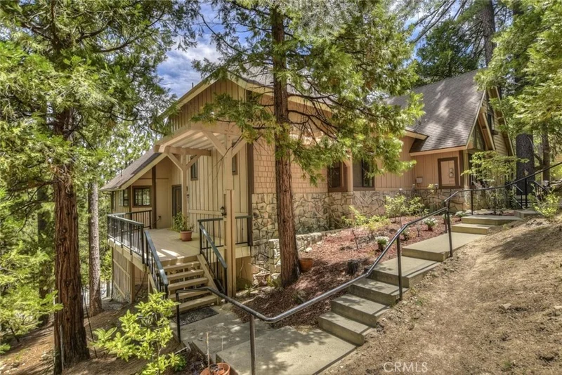 27546 Ashwood, Lake Arrowhead, CA 92352