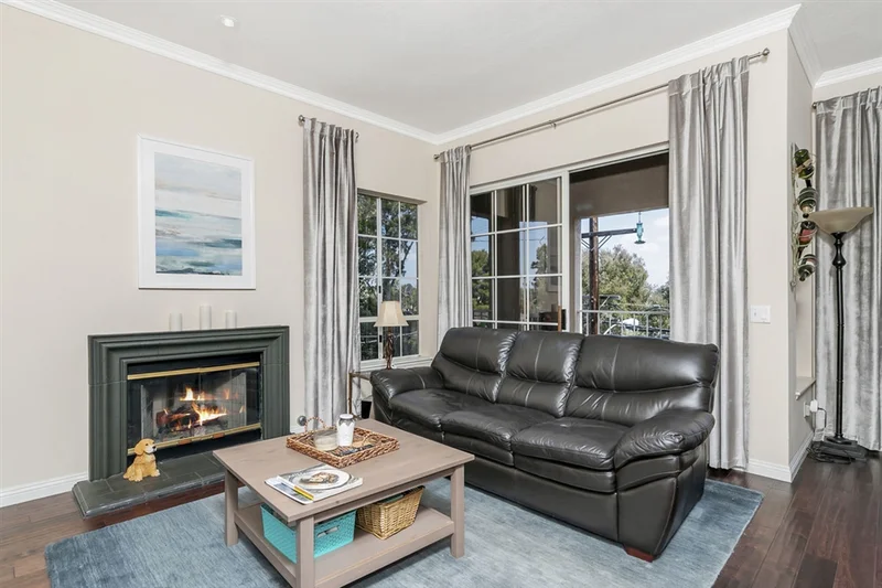 521 Arbor Drive #201, San Diego, CA 92103