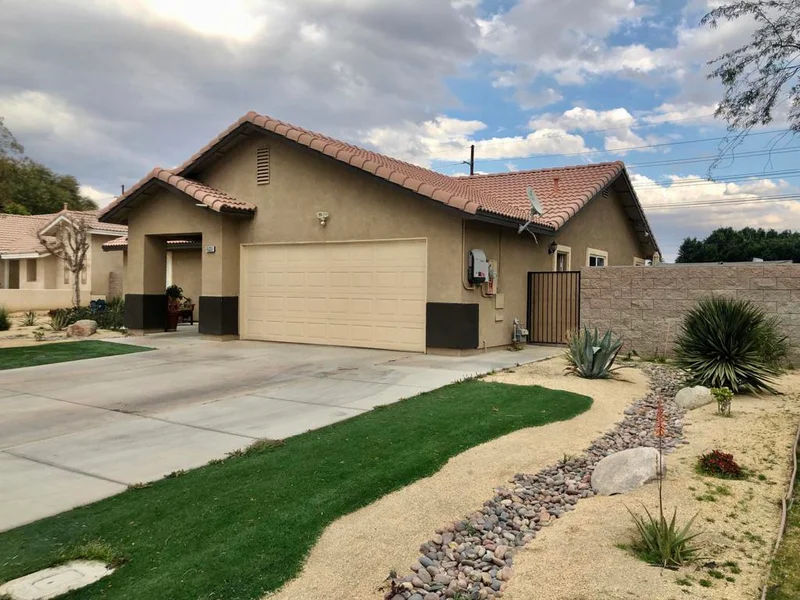 45330 Sunbrook, La Quinta, CA 92253